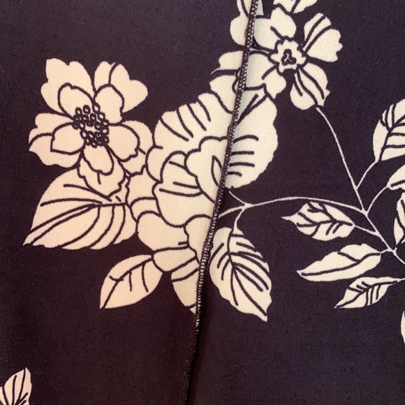 3/25$ Skirt Mandee stretch - Picture 3 of 4